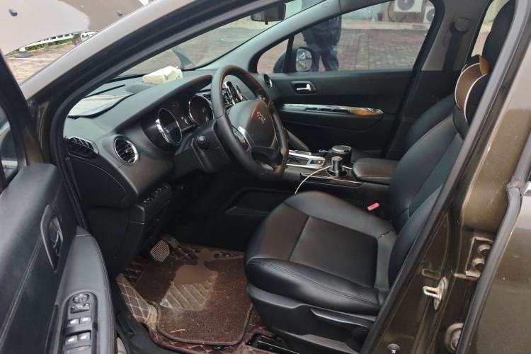 Used Peugeot 3008 2015 2.0L Automatic Classic Edition