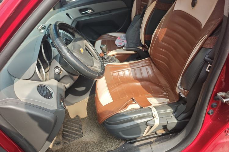 Used Chevrolet Cruze 2013 1.6L SL MT
