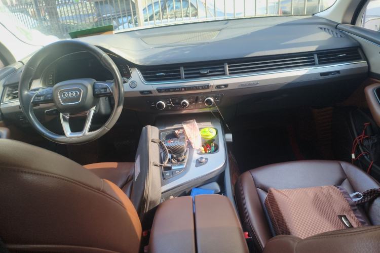 Used Audi Q7 2019 45 TFSI Comfort Model