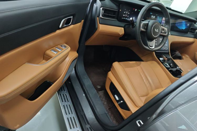 Used Li Auto ONE 2020 Extended-Range 6-Seater Version
