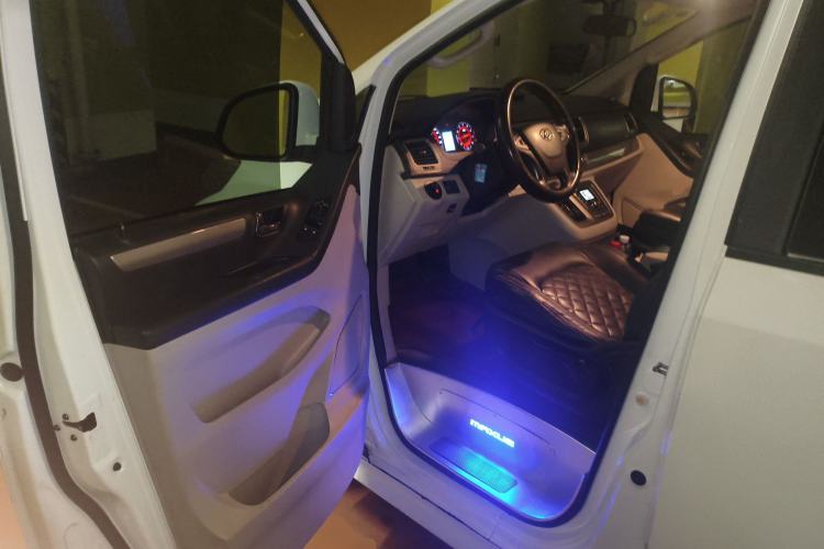 Used SAIC MAXUS G10 2018 PLUS 2.0T Automatic Smart Edition
