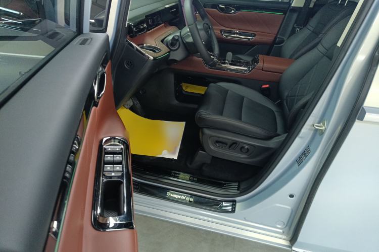 Used GAC Trumpchi E8 New Energy 2024 150km Dragon Roar Starry Night+
