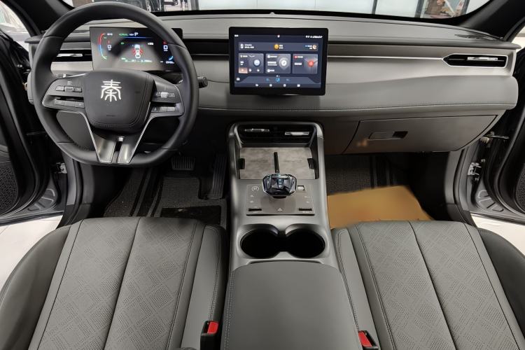 Used BYD Qin PLUS 2025 DM-i Smart Drive 55KM Leading Model