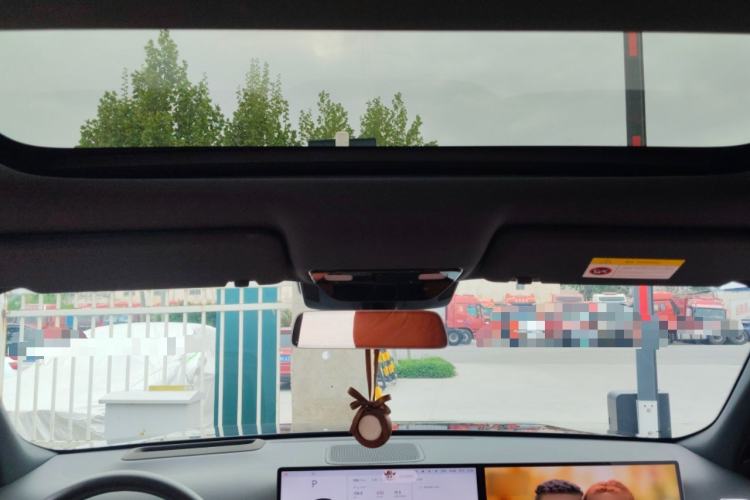 Used Li Auto L8 2025 Pro Smart Refresh Edition Headliner