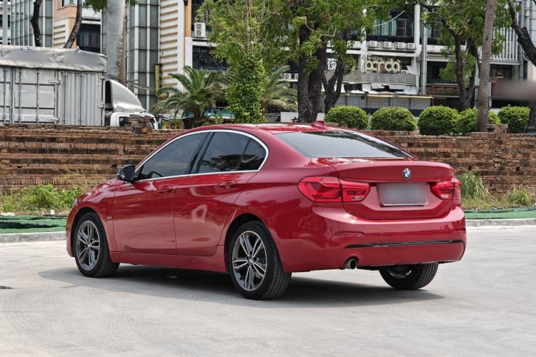 Used BMW 1 Series 2018 118i Sport Edition Exterior 4