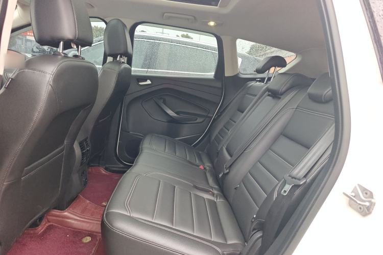 Used Ford Kuga 2019 EcoBoost 180 Two-Wheel-Drive Platinum Edition China VI Standard