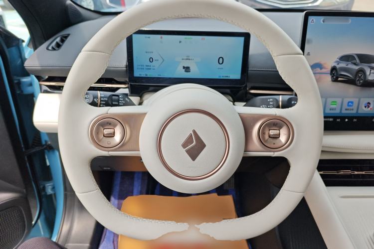 Used Baojun Yunhai 2024 600km Pure Electric Version Steering Wheel