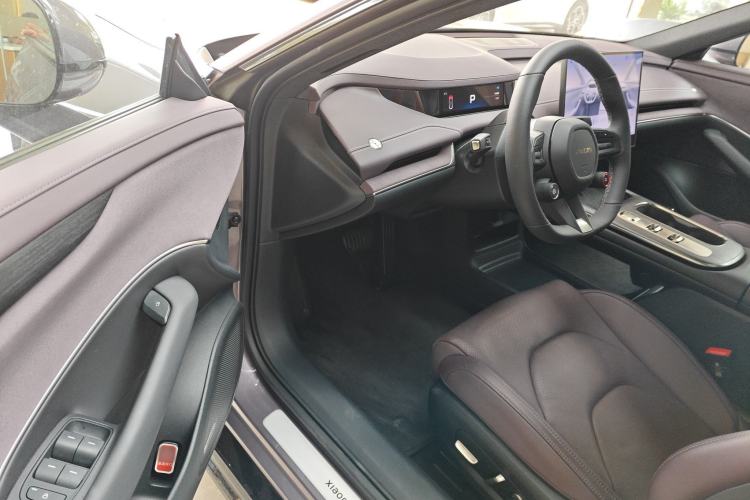 Used Xiaomi Auto SU7 2024 Rear-Drive Long-Range Intelligent Driving Version Driver Seat