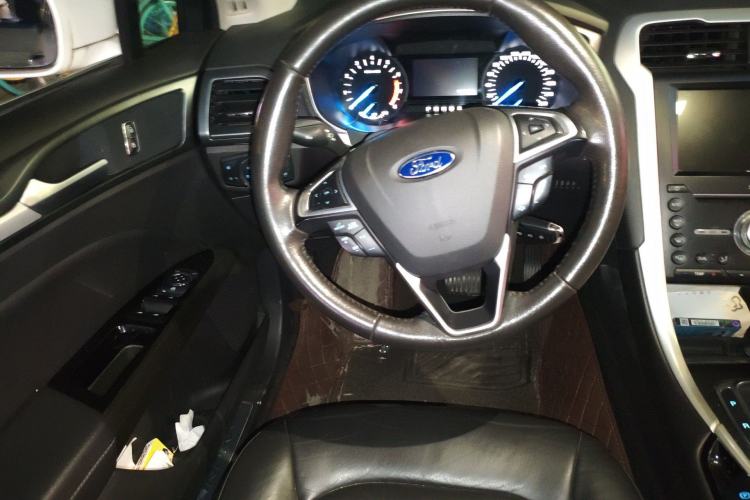 Used Ford Mondeo 2013 1.5L GTDi180 Fashion Edition Steering Wheel