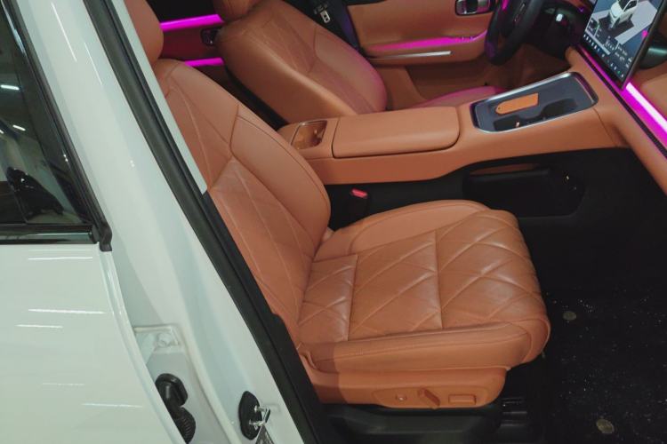 Used Leapmotor C16 2026 Pure Electric 630 LiDAR Zhizun Edition 5 Seats