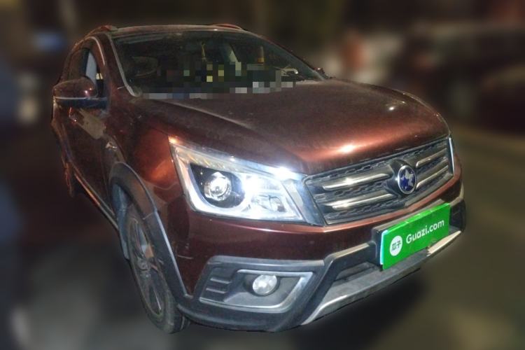 Used Venucia T70X 2015 2.0L Manual RuiXiang Sport Edition