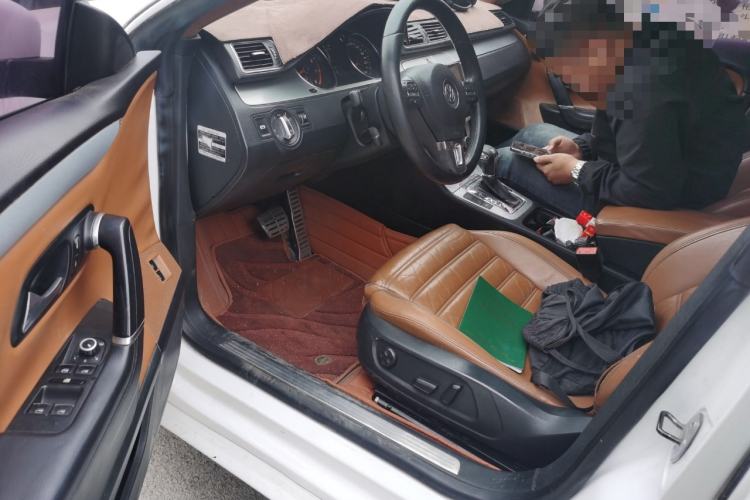 Used Volkswagen FAW-Volkswagen CC 2010 2.0 TSI Luxury Model Driver Seat