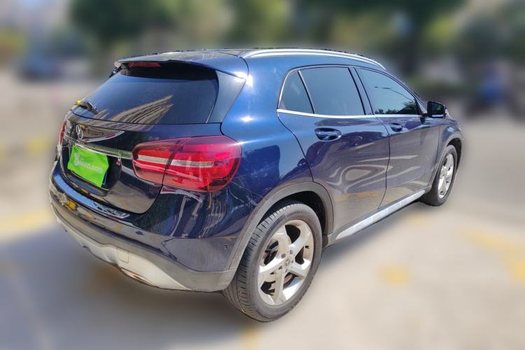 Used Mercedes-Benz GLA 2017 GLA 200 Sport Edition Rear Right 45 Deg