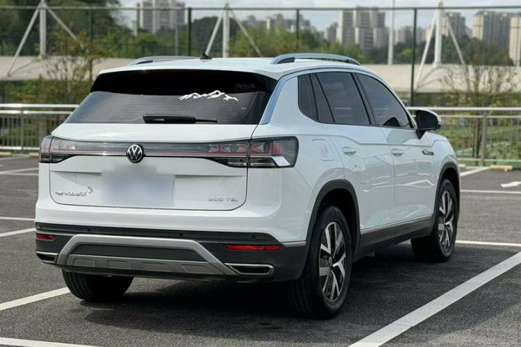 Used Volkswagen Tayron 2024 300TSI Two-Wheel-Drive Luxury Plus Advanced Version Exterior 2