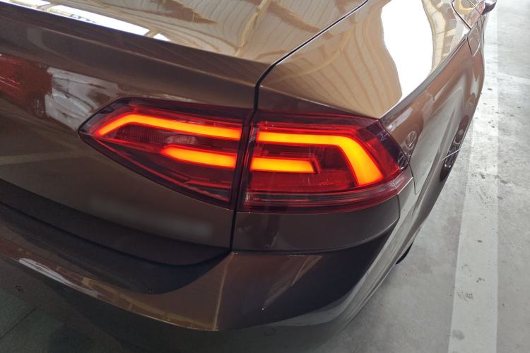 Used Volkswagen Lamando 2015 230TSI DSG Fashion Edition Right Rear Taillight