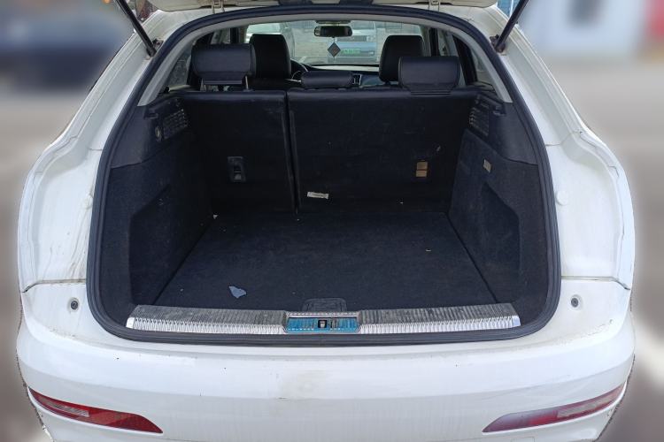 Used Zotye SR7 2016 1.5T CVT Cube Heart Edition China IV Standard
