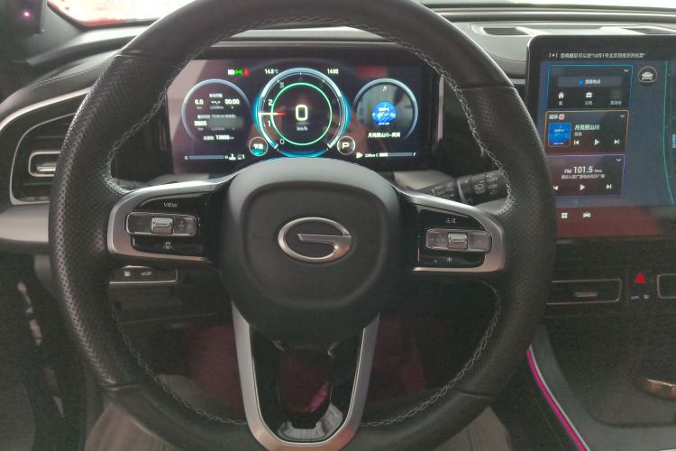 Used GAC Trumpchi GS8 2022 Linghang Series 2.0 TGDI Two-Wheel-Drive Luxury Smart Connectivity Version (7 Seats)