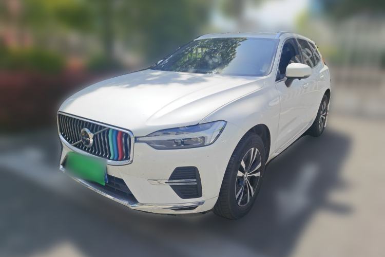 Used Volvo XC60 2023 B5 4x4 Smart Luxury Edition