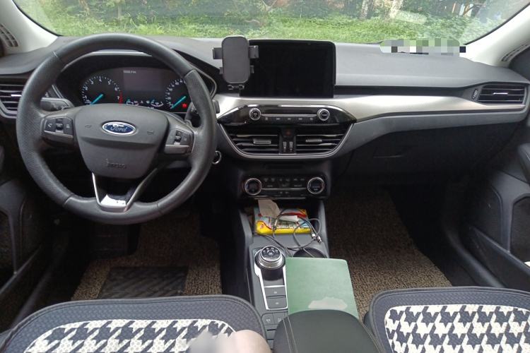 Used Ford Focus 2019 Sedan EcoBoost 180 Automatic Trend Edition