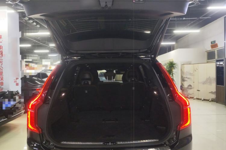 Used Volvo XC90 2024 B5 SmartDrive Luxury Edition 7-Seater
