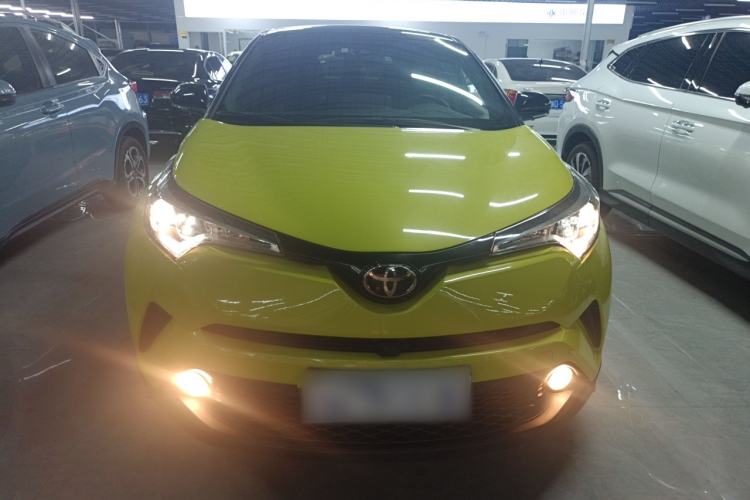 Used Toyota C-HR 2018 2.0L Leading Edition China V-standard