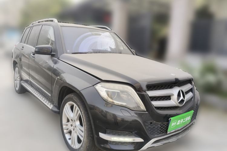 Used Mercedes-Benz GLK-Class 2013 GLK 300 4MATIC Fashion Model Front Right 45 Deg