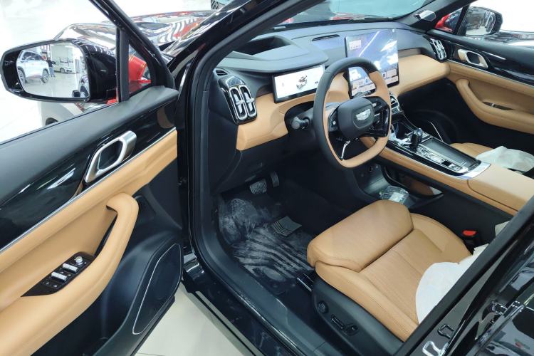 Used Geely Auto FX11 2025 4th Generation 1.5TD DCT Jinxiu
