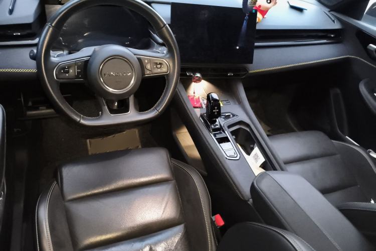 Used Lynk & Co 03 2023 1.5TD DCT JingPro Center Console