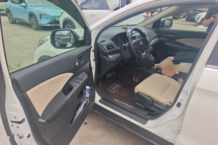 Used Honda CR-V 2015 2.0L two-wheel drive urban version Driver Seat