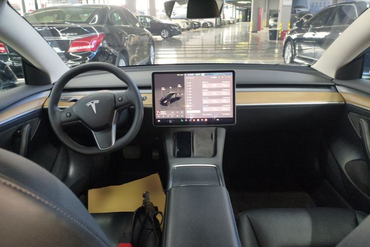 Used Tesla Model 3 2022 Rear-Wheel-Drive Version Center Console