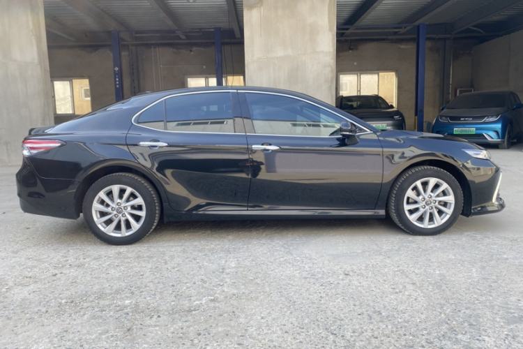 Used Toyota Camry 2021 2.0G Luxury Edition