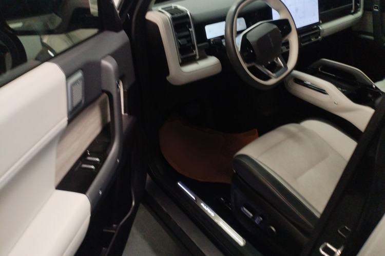 Used iCAR 03 2024 501km Four-wheel Drive Long-range Intelligent Driving Edition
