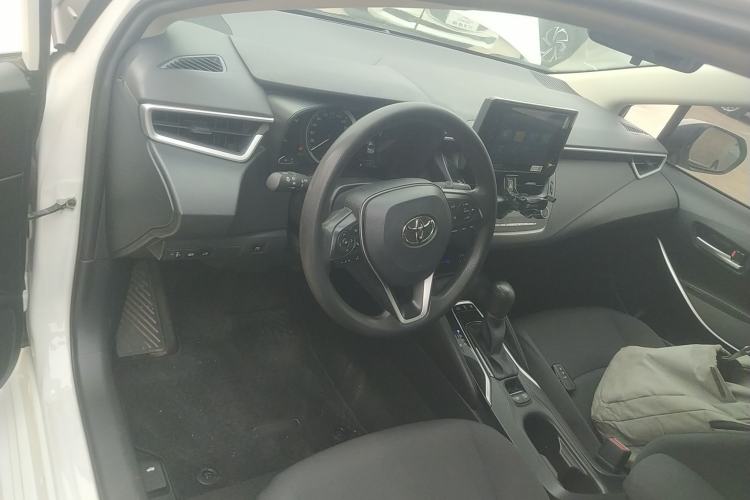 Used Toyota Corolla 2022 Dual-Motor 1.8L E-CVT Pioneer Edition Center Console