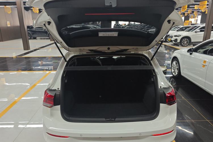 Used Volkswagen Golf 2023 280TSI DSG Pro Trunk