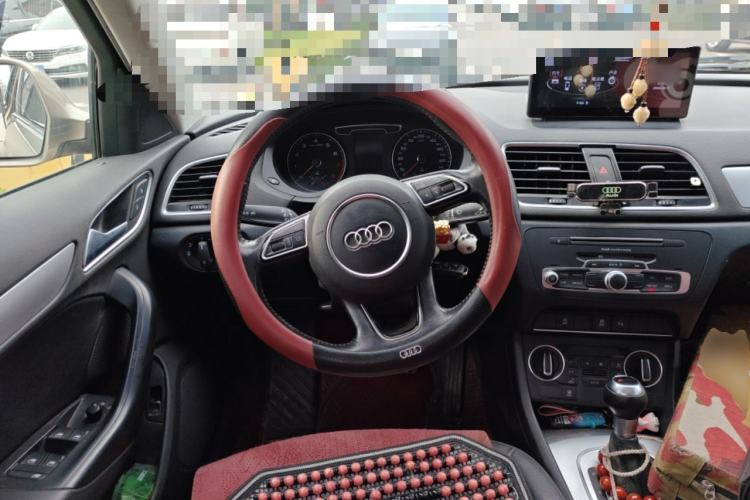 Used Audi Q3 2017 35 TFSI Fashion Model

