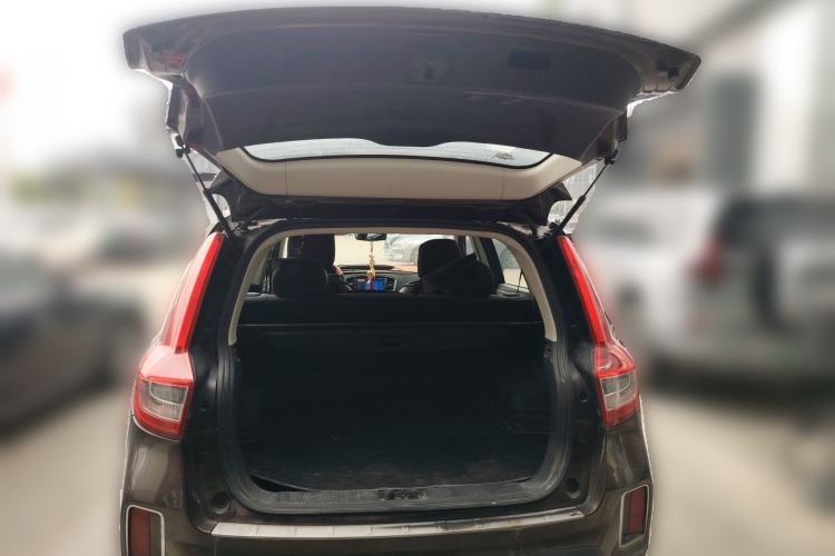 Used Geely Auto Vision X6 2016 1.8L Manual Luxury Model Trunk