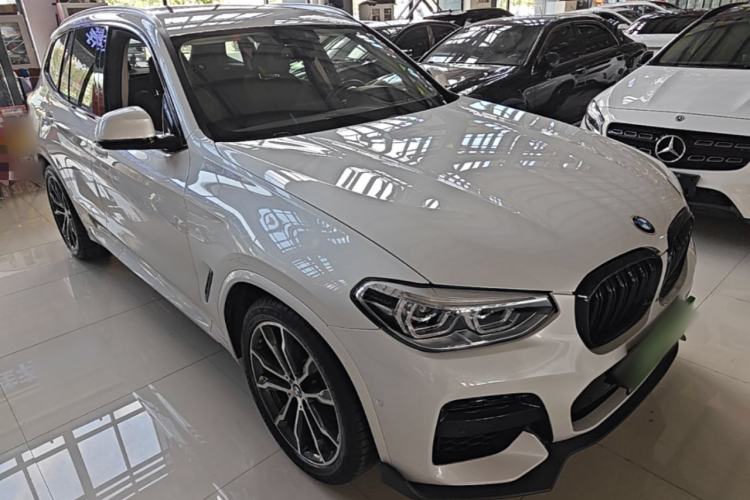 Used BMW X3 2020 xDrive30i Luxury Model with M Sport Package Front Right 45 Deg