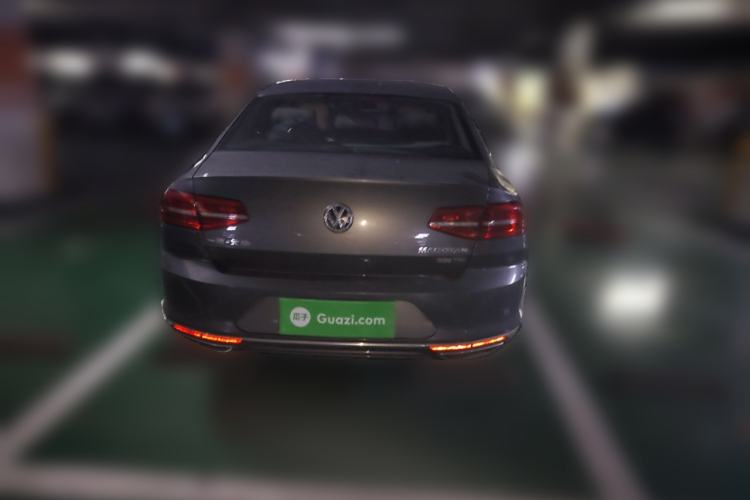 Used Volkswagen Magotan 2017 330TSI DSG Luxury Model
