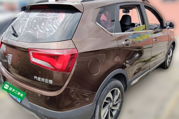 Used Baojun 560 2016 1.8L iAMT Luxury Model Rear Right 45 Deg