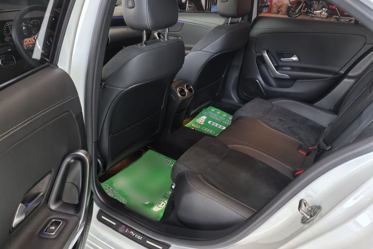 Used Mercedes-Benz A-Class 2020 Restyled A 200 L Sport Sedan Fashion Version