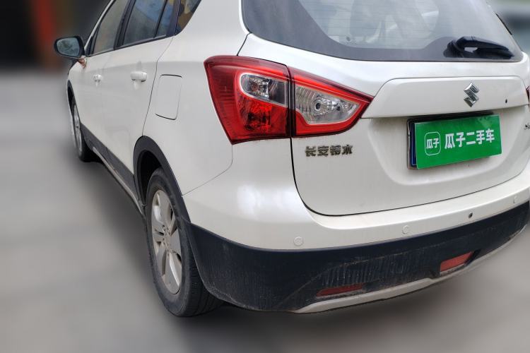 Used Suzuki S-Cross 2014 1.6L CVT Two-Wheel Drive Elite Version