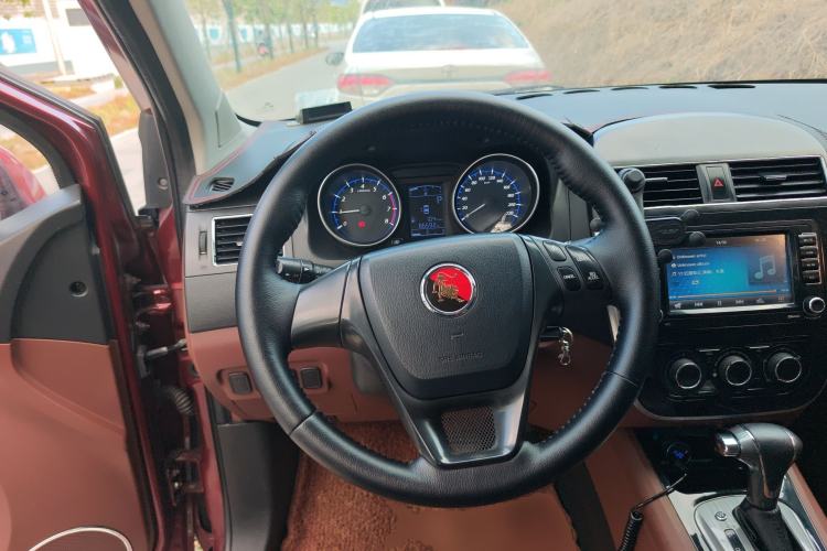 Used FORTHING Joyear X5 2016 1.6L CVT Luxury Model
