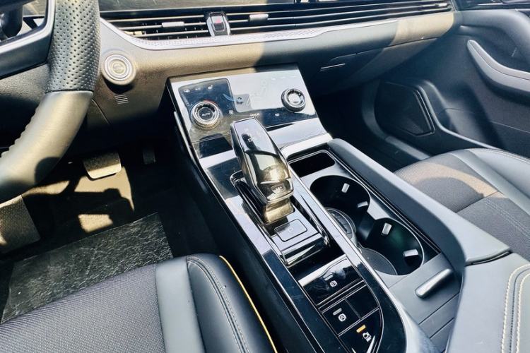 Used Bestune B70S 2022 1.5T Smart Trend Leader
