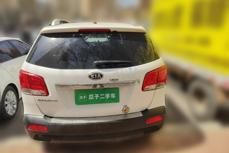 Used Kia Sorento 2012 2.4L Gasoline Luxury Edition Rear