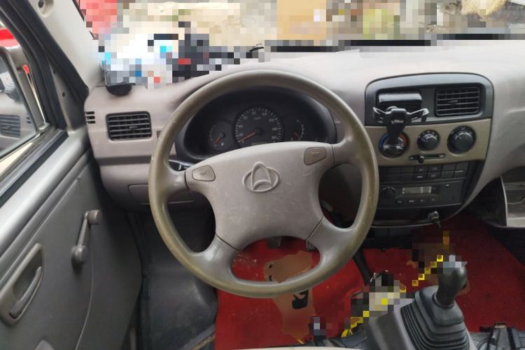 Used CHANGAN KUAYUE V3 2017 1.2L Box-Type Truck DK12-10
