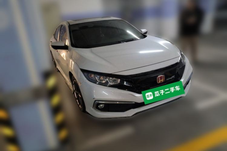 Used Honda Civic 2019 220TURBO CVT Dynamic Edition China V Front Right 45 Deg