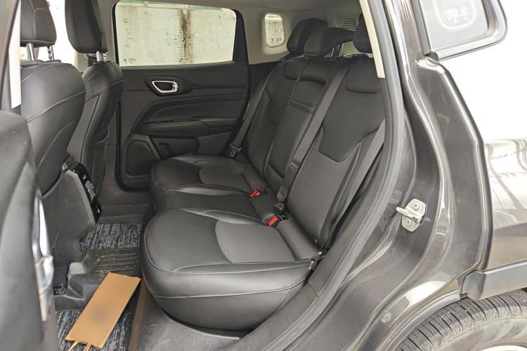 Used Jeep Compass 2021 220T Automatic Leading Edition