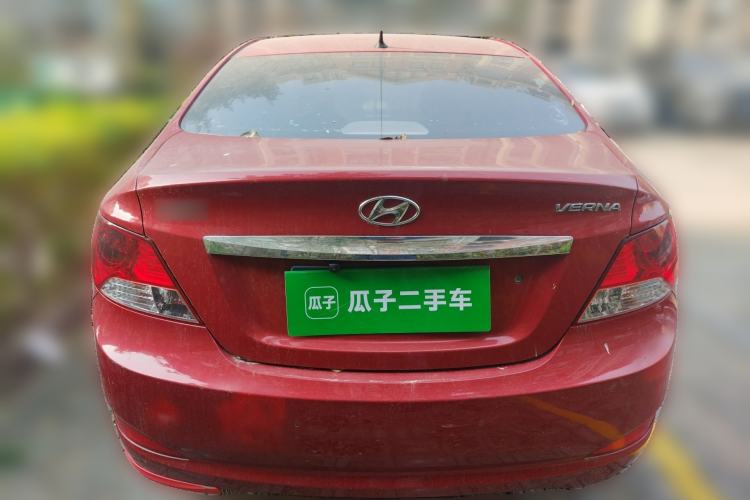 Used Hyundai Verna (older generation) 2010 Sedan 1.4L Manual Comfort GS Rear