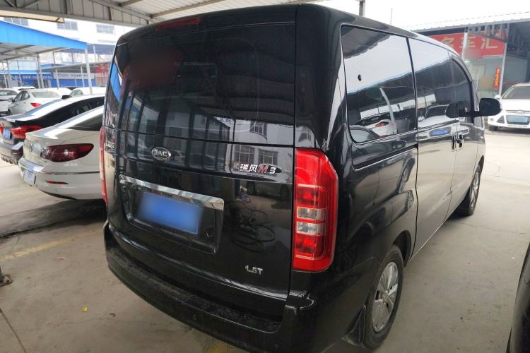 Used JAC Refine M3 2022 1.5T 7-Seater Standard Edition