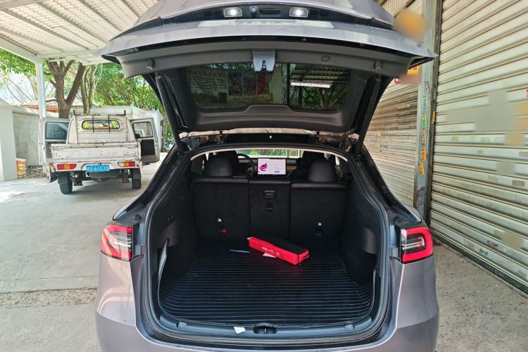 Used Tesla Model Y 2022 Rear-Wheel-Drive Version